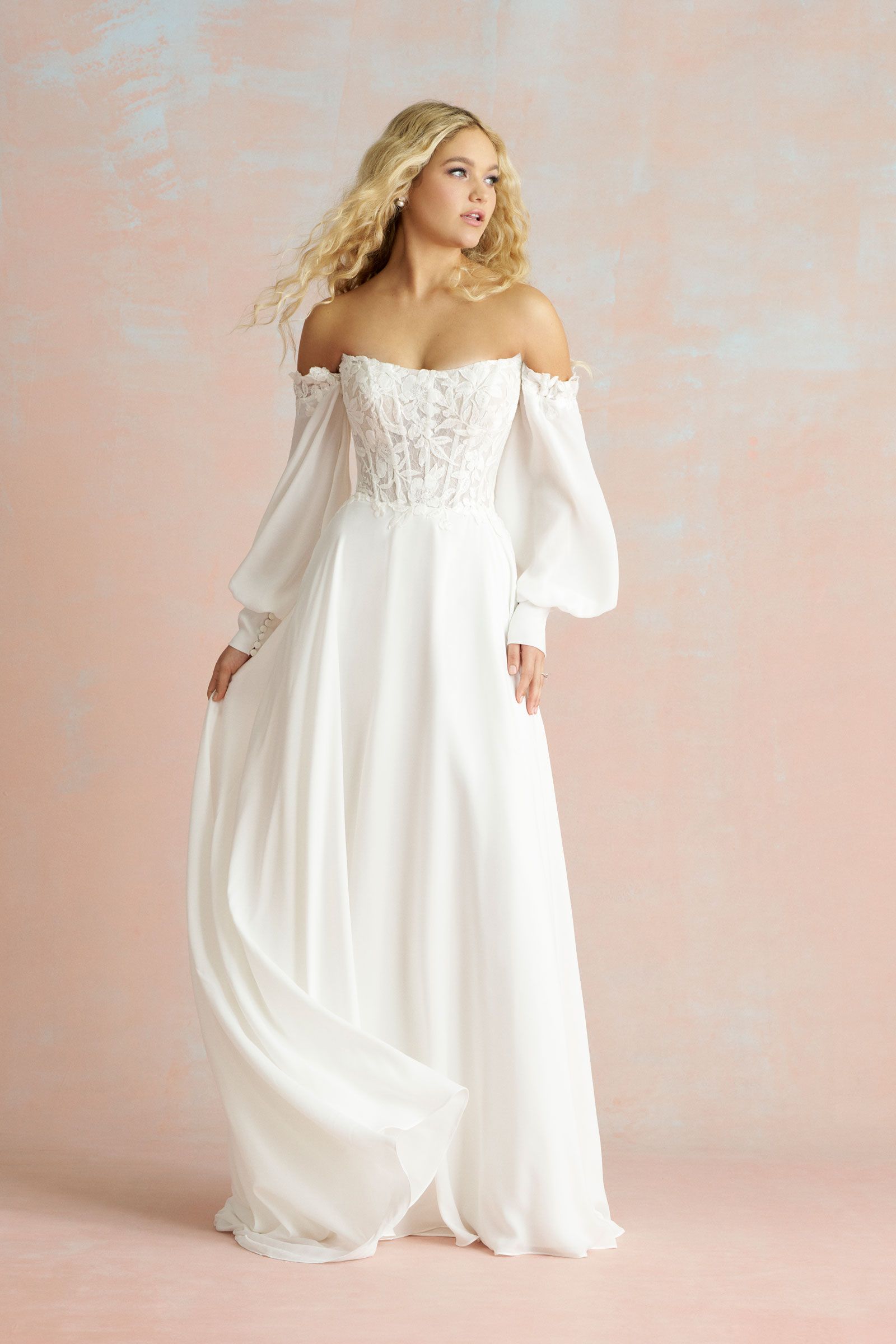 Romance by Allure Wedding Dress Collection - Allure Romance R3812