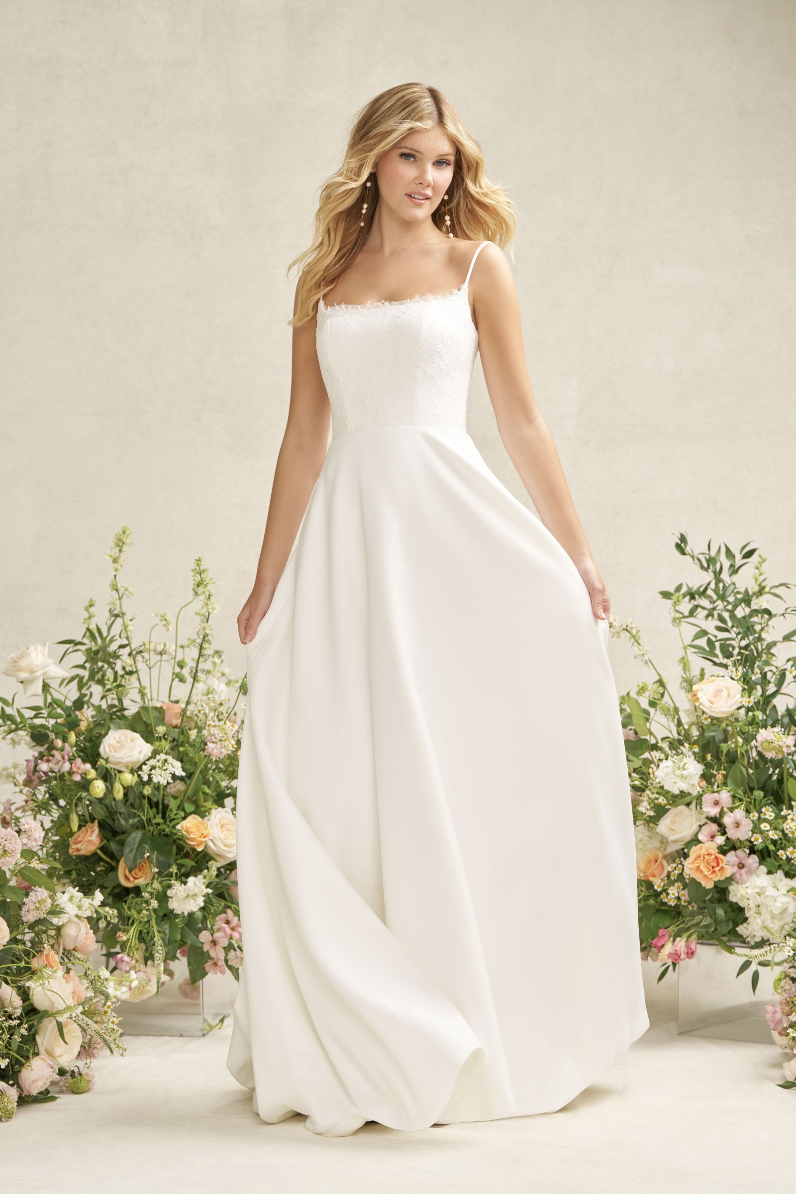 Romance by Allure Wedding Dress Collection - Allure Romance R3812