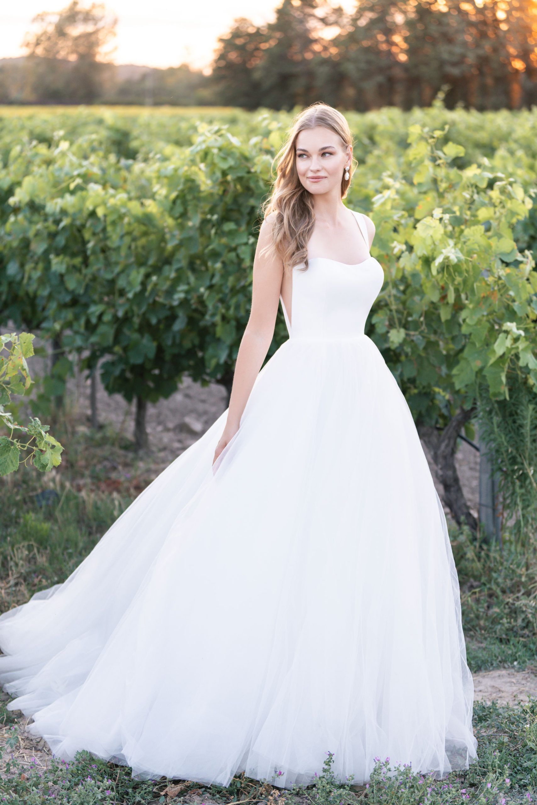 Romance by Allure Wedding Dress Collection - Allure Romance R3807