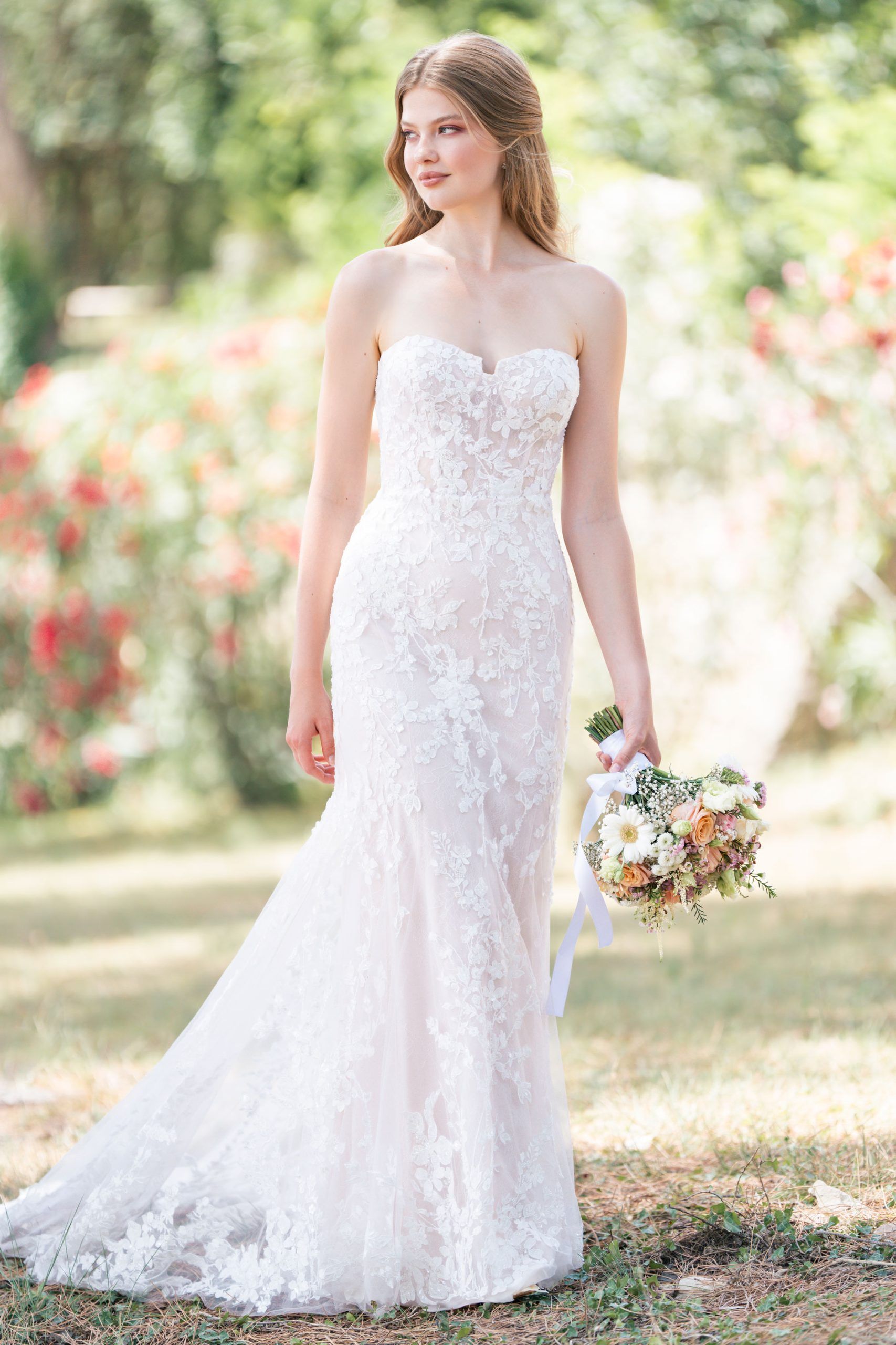 Romance by Allure Wedding Dress Collection - Allure Romance R3802