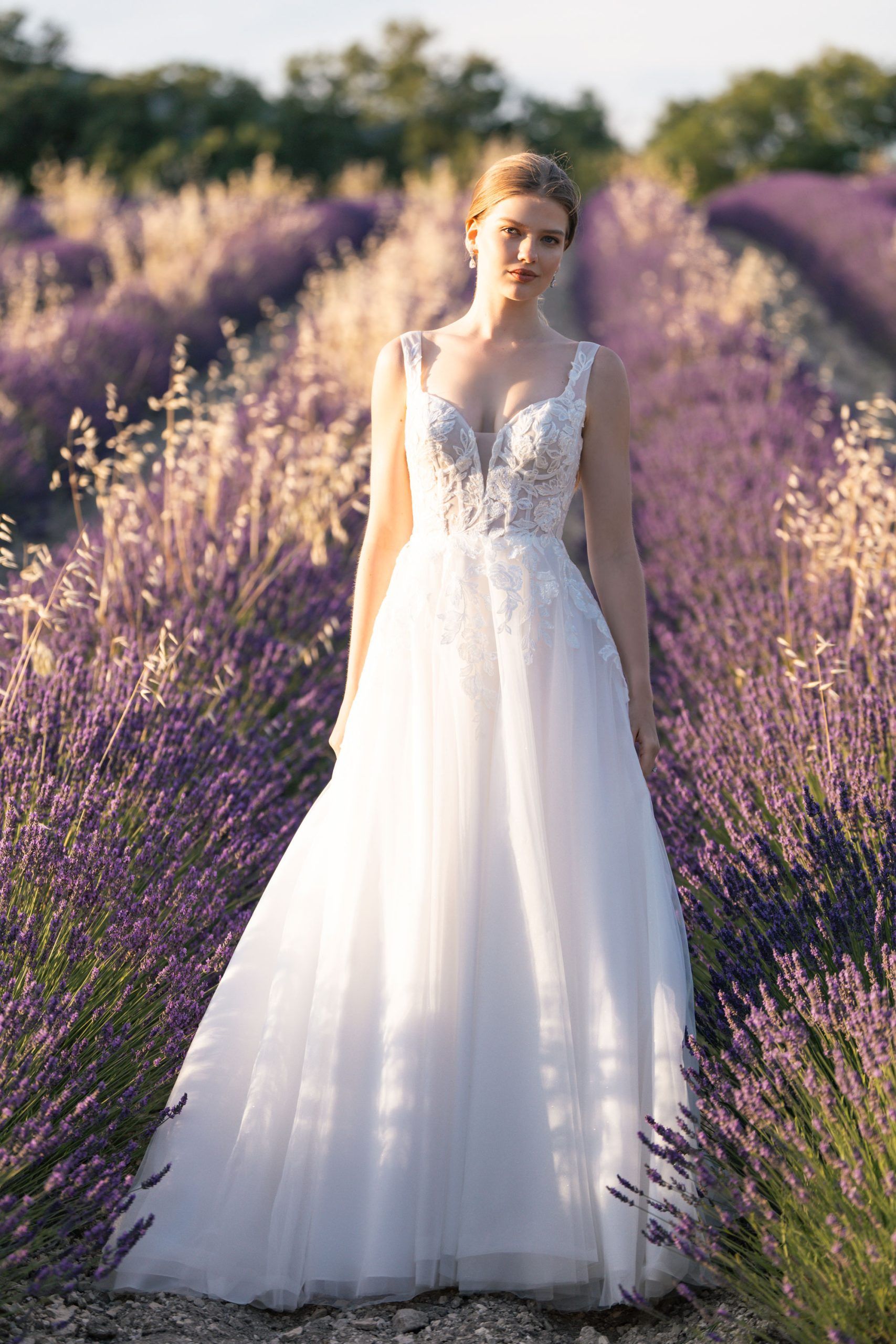 Romance by Allure Wedding Dress Collection - Allure Romance R3810